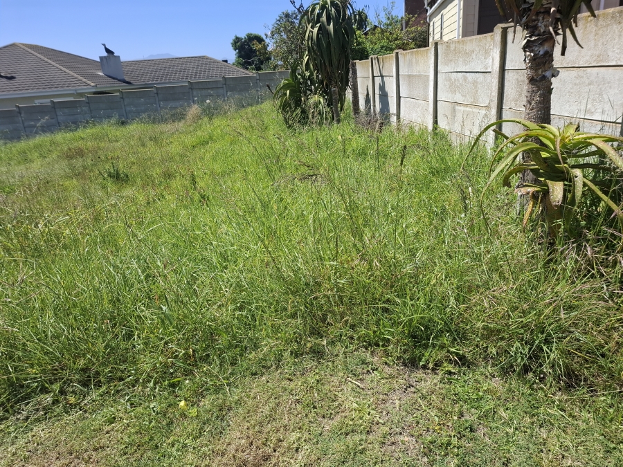 0 Bedroom Property for Sale in Reebok Western Cape